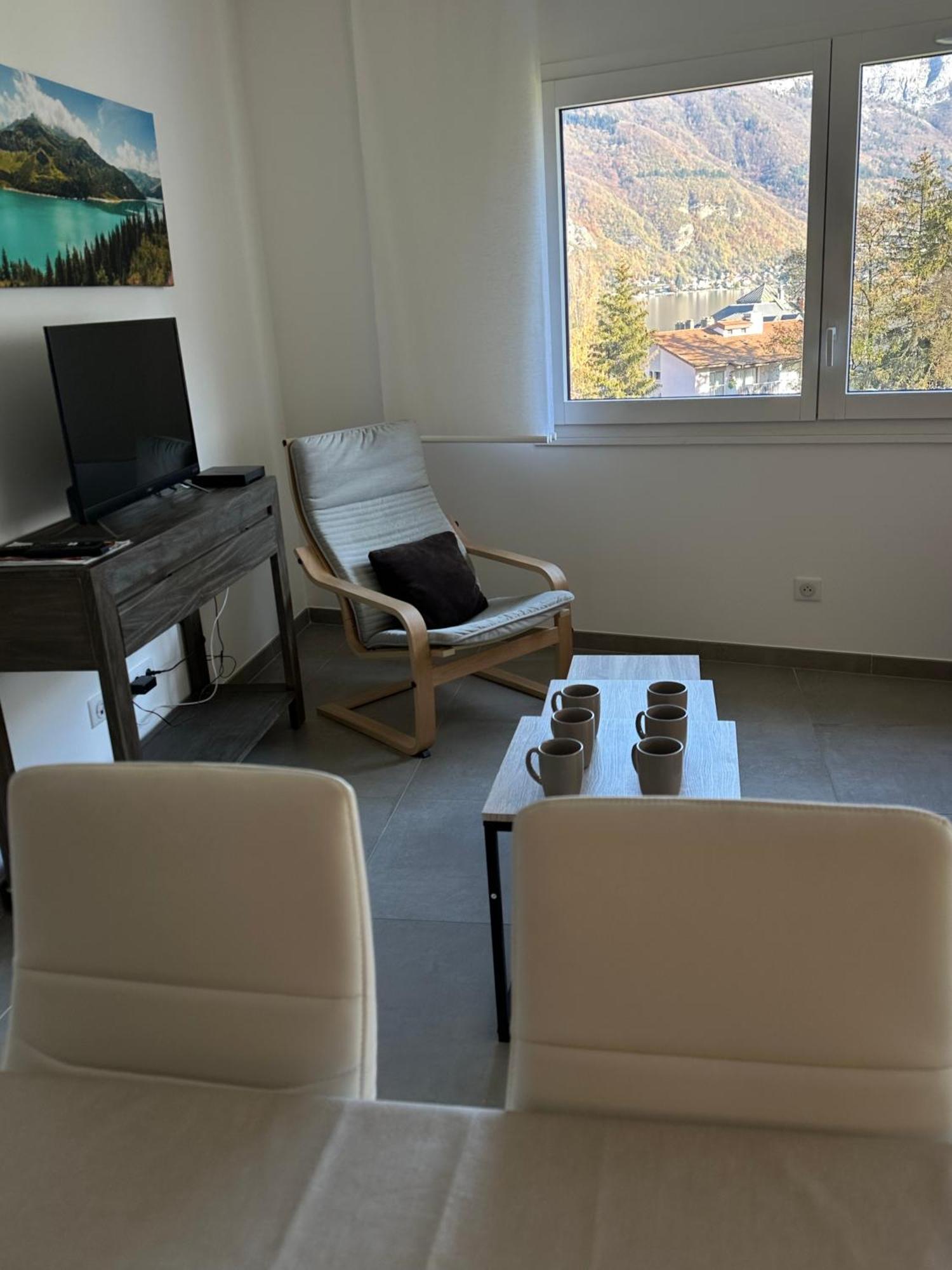 Lac Arte Postale Annecy Exteriör bild